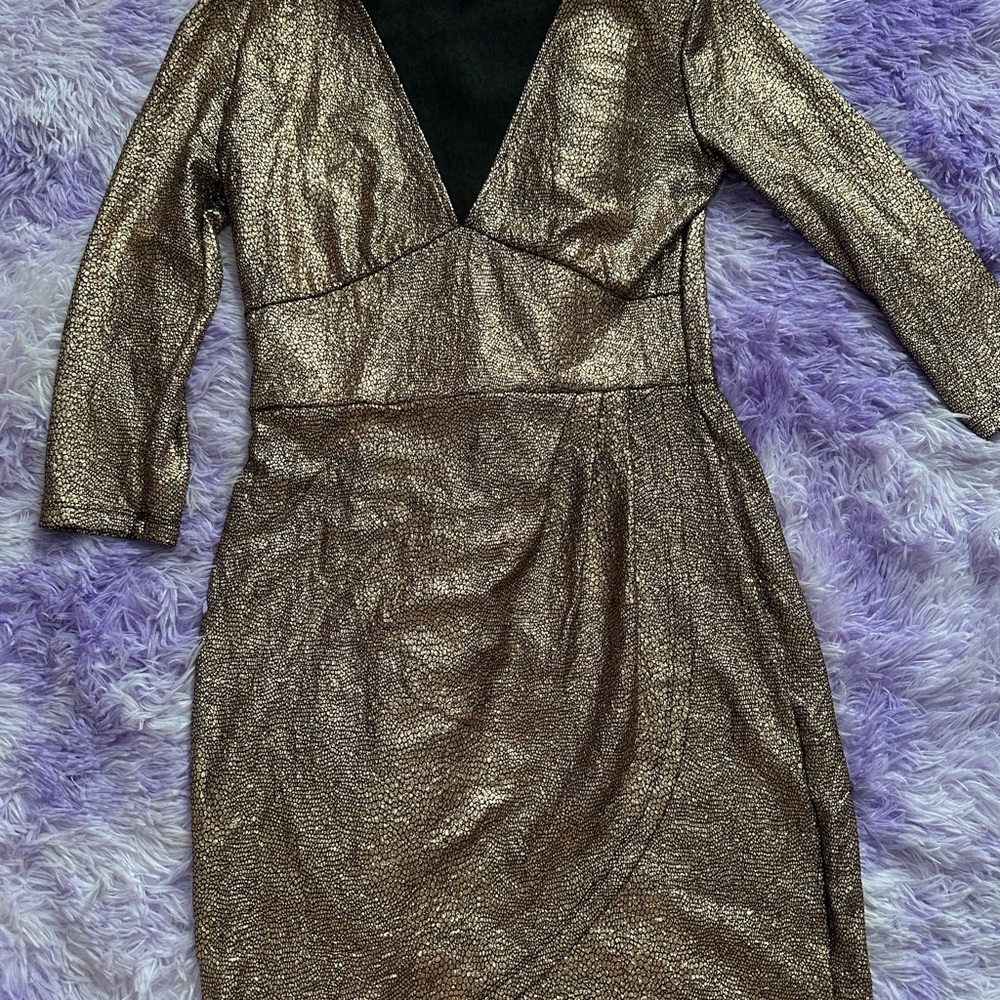 Leith Metallic Bronze Long Sleeve V-Neck Dress